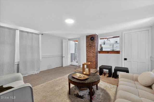 1410 River Road, Bethlehem, NY 12158