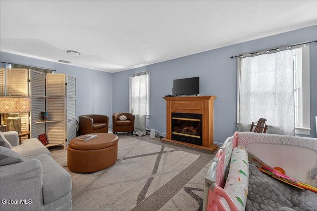 1410 River Road, Bethlehem, NY 12158