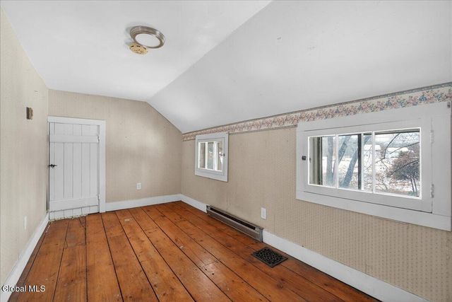 1410 River Road, Bethlehem, NY 12158