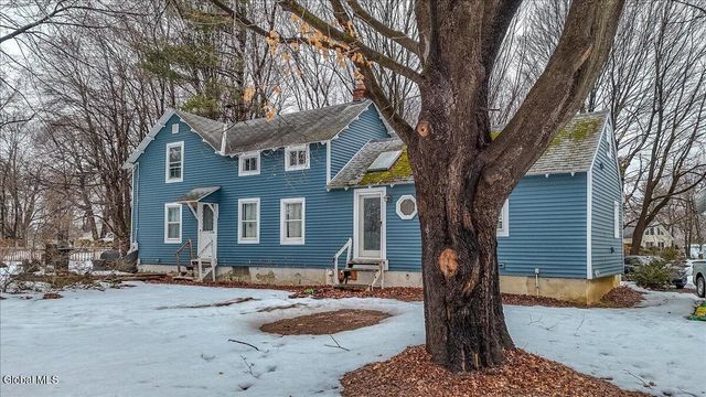 1410 River Road, Bethlehem, NY 12158