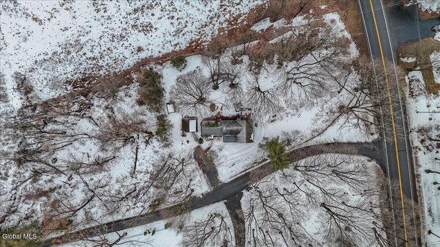 1410 River Road, Bethlehem, NY 12158