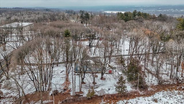 1410 River Road, Bethlehem, NY 12158