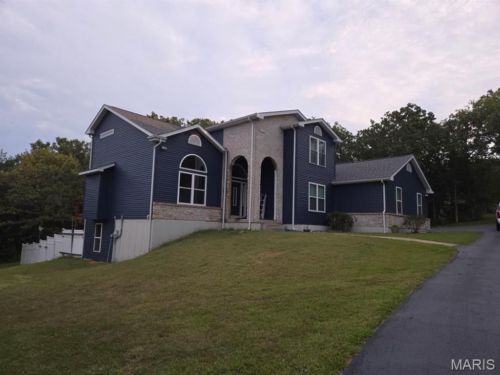 1647 Cedar Park Road, Hillsboro, MO 63050