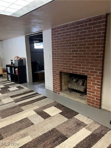 1191 Westover, Warren, OH 44484