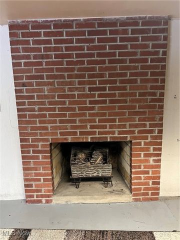 1191 Westover, Warren, OH 44484