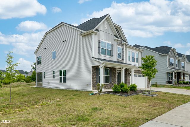 1051 Jura Ridge Drive, Fuquay Varina, NC 27526