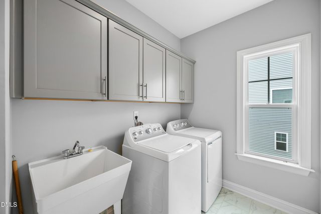 1051 Jura Ridge Drive, Fuquay Varina, NC 27526