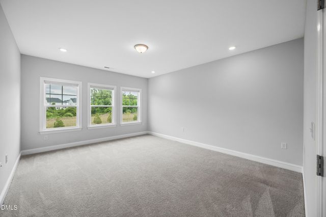 1051 Jura Ridge Drive, Fuquay Varina, NC 27526