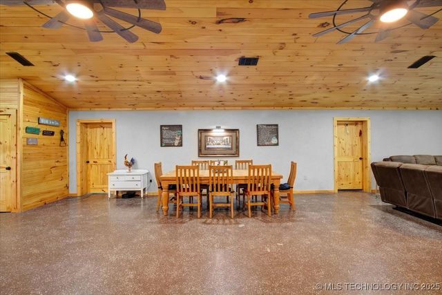 10627 Old Willis, Kingston, OK 73439