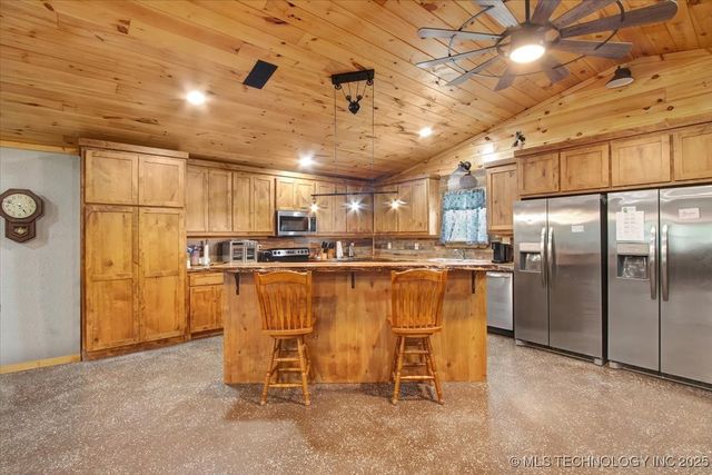 10627 Old Willis, Kingston, OK 73439