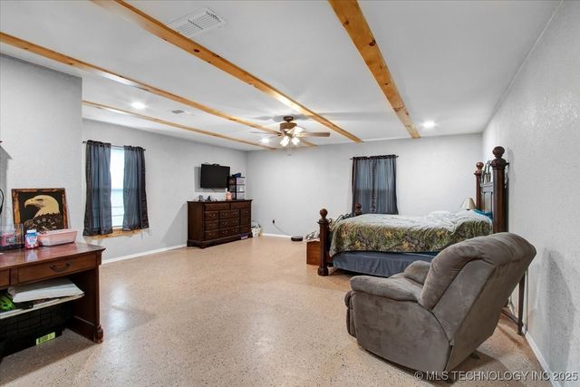 10627 Old Willis, Kingston, OK 73439