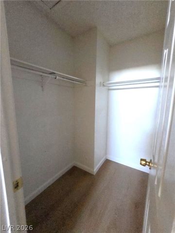 2882 Sandyfalls Way, Las Vegas, NV 89142