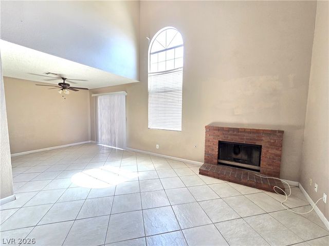 2882 Sandyfalls Way, Las Vegas, NV 89142