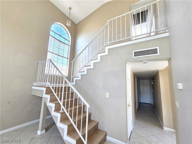 2882 Sandyfalls Way, Las Vegas, NV 89142