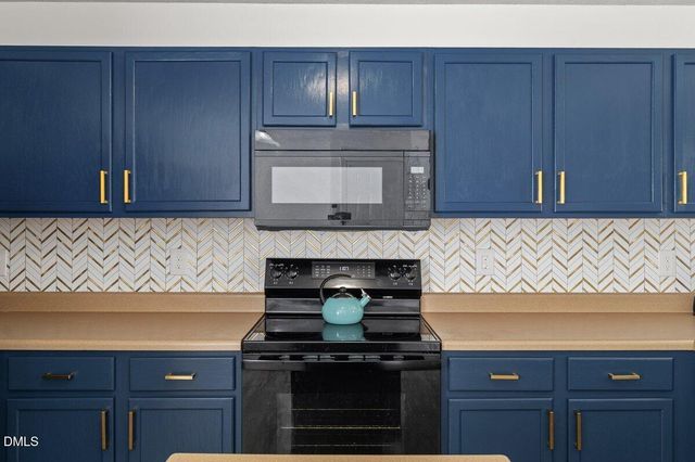 924 Mailwood Drive, Knightdale, NC 27545