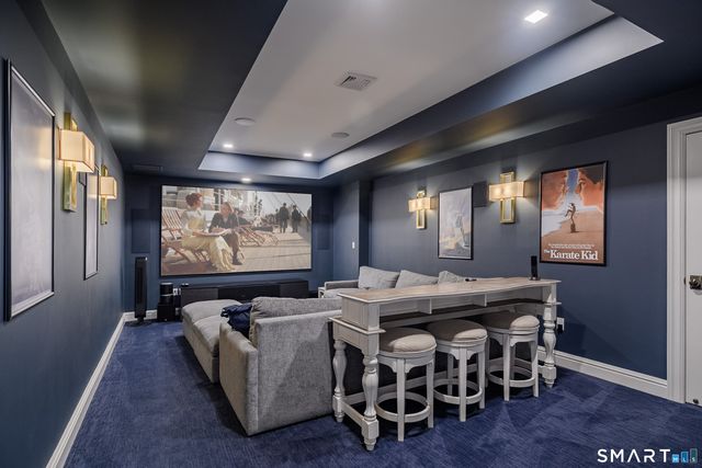 14 Merlins Lane, Newtown, CT 06470