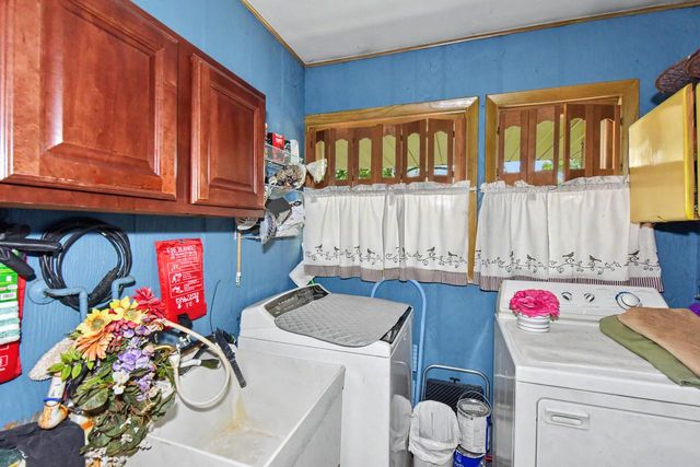 6968 118th STREET, Franklin, WI 53132