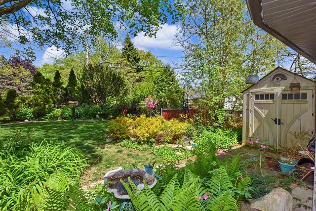 6968 118th STREET, Franklin, WI 53132