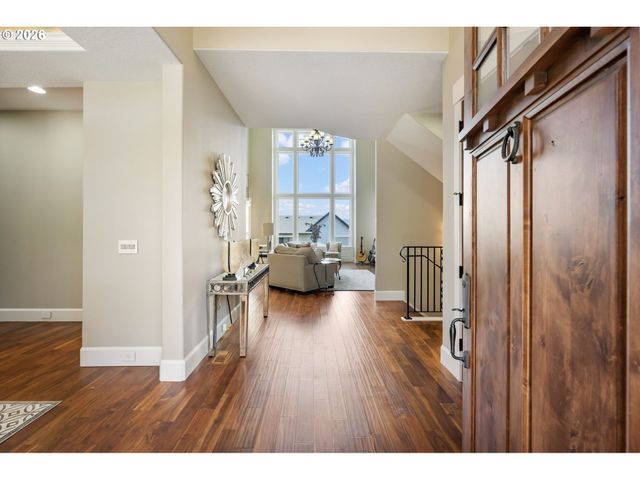 14733 Se NORTHERN HEIGHTS Dr, Happy Valley, OR 97086