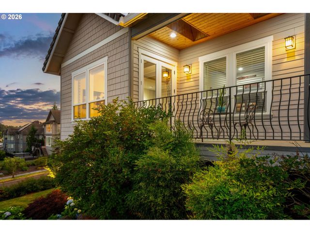 14733 Se NORTHERN HEIGHTS Dr, Happy Valley, OR 97086
