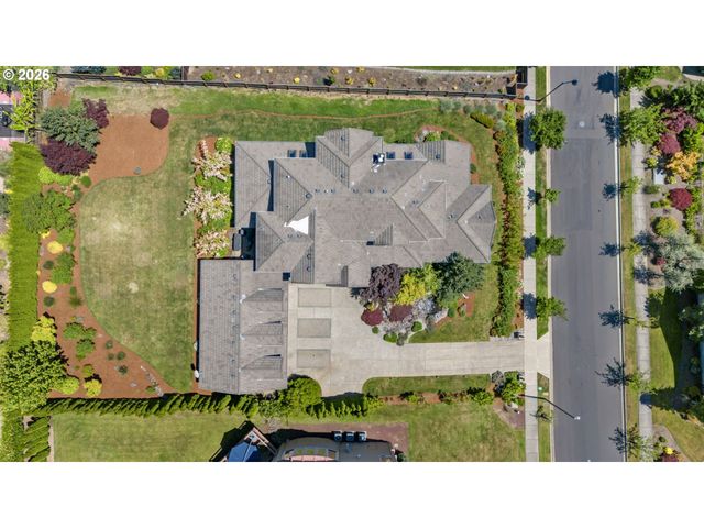 14733 Se NORTHERN HEIGHTS Dr, Happy Valley, OR 97086