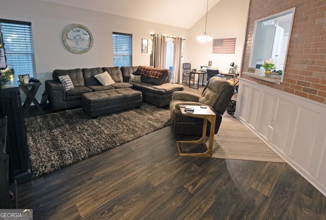 104 Savannah Way, Milner, GA 30257