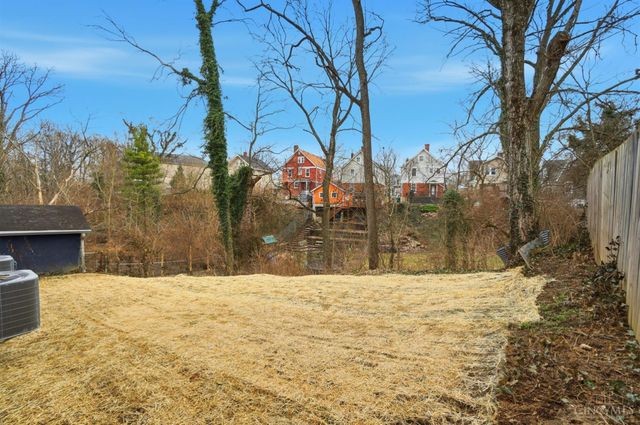 3311 Bach Avenue, Cincinnati, OH 45209