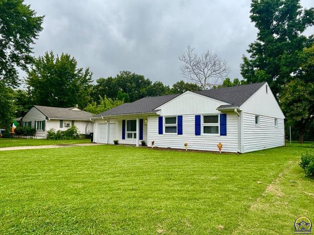 3912 SW 26th ST, Topeka, KS 66612