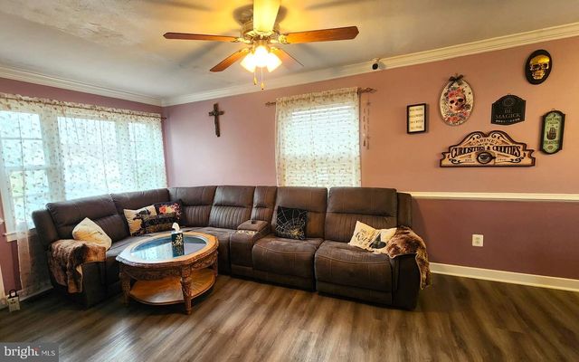 229 MAURY AVE, Bowling Green, VA 22427