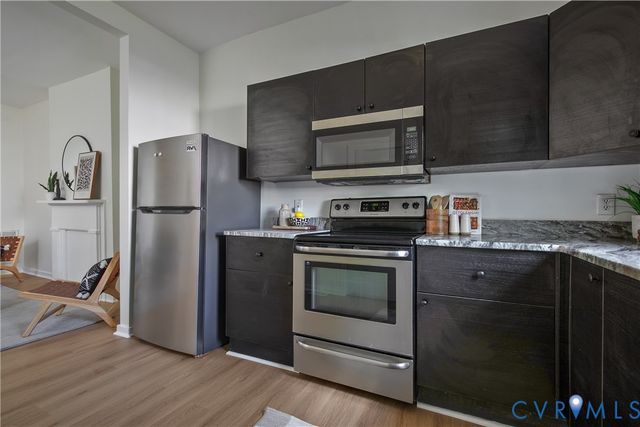 1709 N 21st St, Richmond, VA 23223