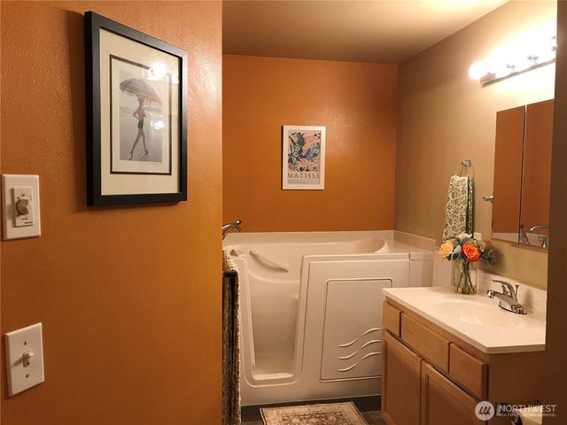 6205 73rd Avenue NE, Marysville, WA 98270