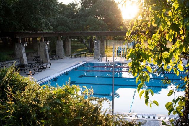 300 Grafton LN, Austin, TX 78737