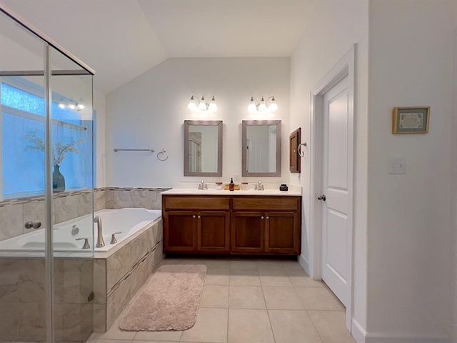 300 Grafton LN, Austin, TX 78737