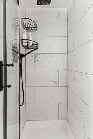 7135 Capri Drive, White Lake Charter Township, MI 48383