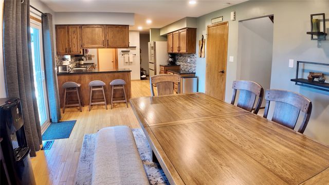 1116 59th Street, West Des Moines, IA 50266