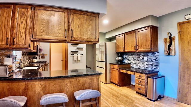 1116 59th Street, West Des Moines, IA 50266