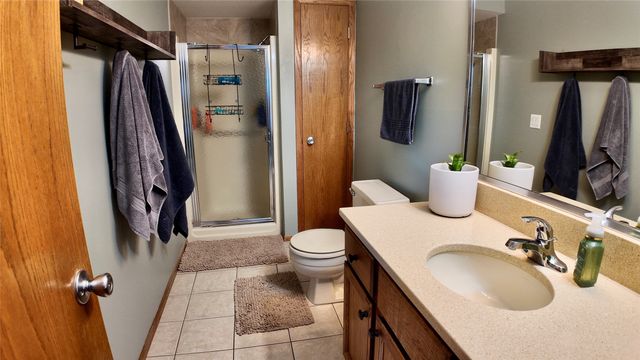 1116 59th Street, West Des Moines, IA 50266
