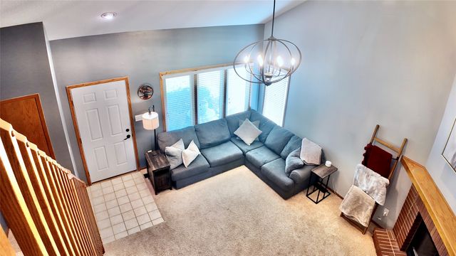 1116 59th Street, West Des Moines, IA 50266