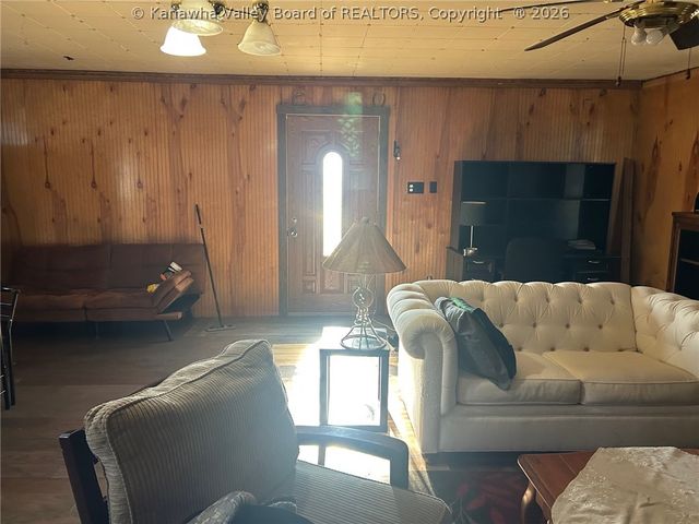 300 Apple Tree Drive, Point Pleasant, WV 25550