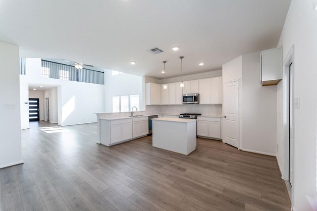 438 Hazy Meadows Drive, Beasley, TX 77417