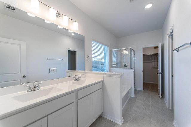 438 Hazy Meadows Drive, Beasley, TX 77417