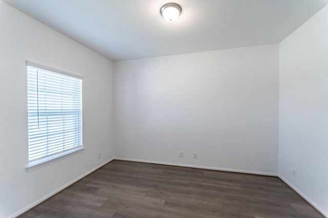 438 Hazy Meadows Drive, Beasley, TX 77417