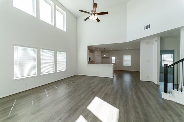 438 Hazy Meadows Drive, Beasley, TX 77417