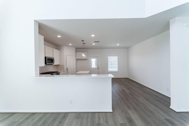 438 Hazy Meadows Drive, Beasley, TX 77417