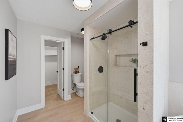 6433 Thunderbird Circle, Lincoln, NE 68512