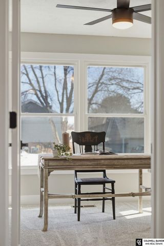 6433 Thunderbird Circle, Lincoln, NE 68512