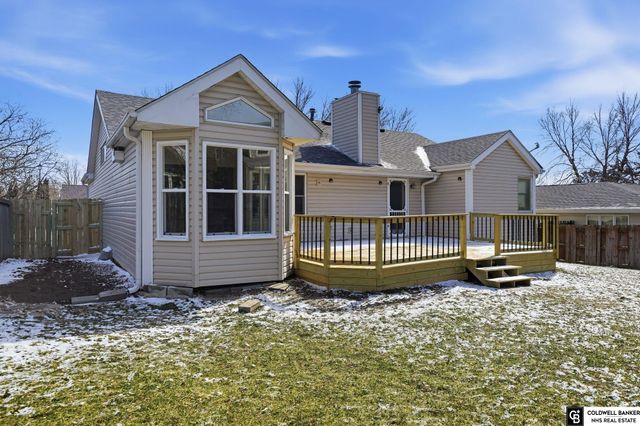 6433 Thunderbird Circle, Lincoln, NE 68512