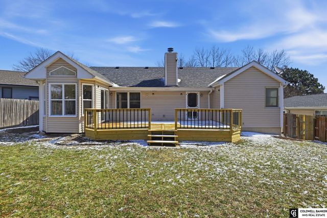 6433 Thunderbird Circle, Lincoln, NE 68512