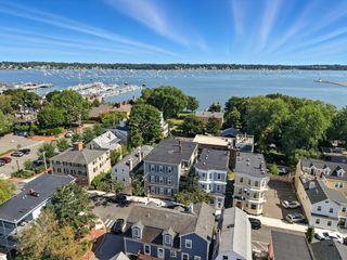 131 Derby St 3 F, Salem, MA 01970