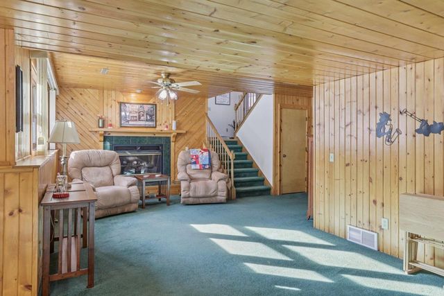 2500 Pinto Trail, Mcfarland, WI 53558